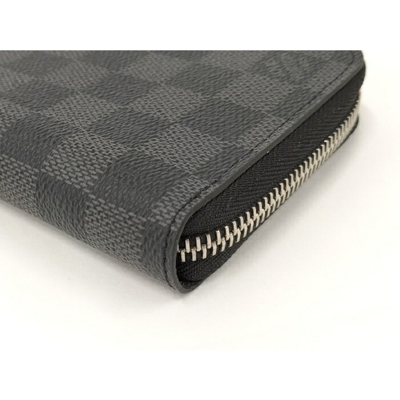 Louis Vuitton Damier Graphite Vertical Round Zipper Long Wallet - Picture 4 of 8